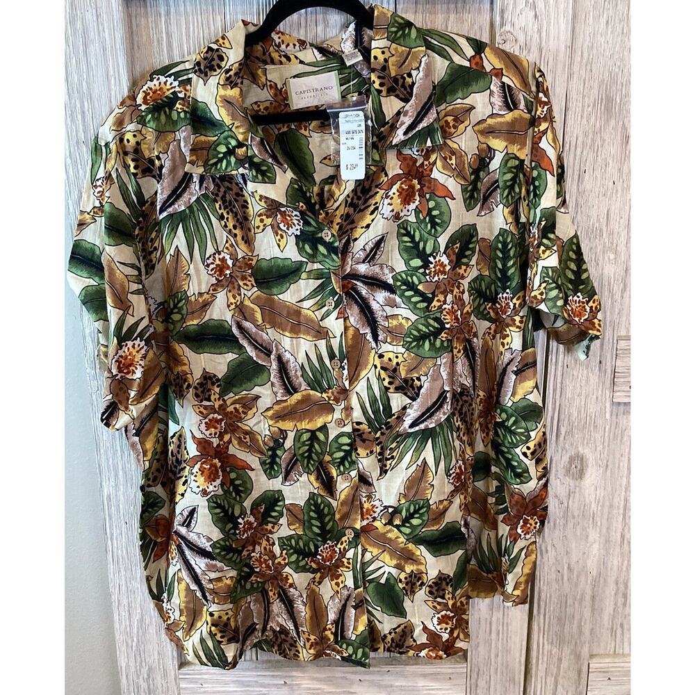 Capistrano Essentials Sz 26 Button up Short Sleeve Beige Floral Print NWT